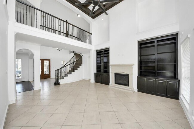 Building Photo - 3711 Meandering Spring Dr