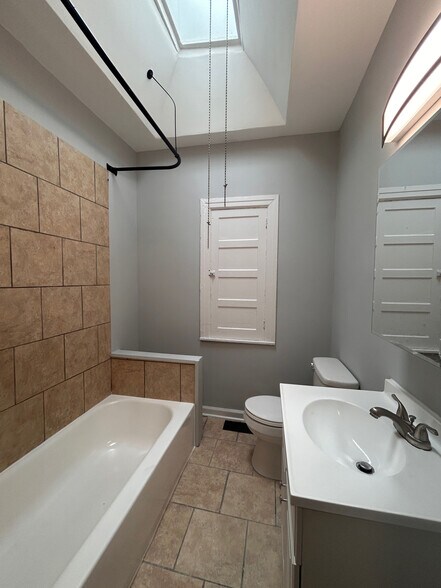 Building Photo - 7349 Garman St
