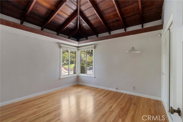 Building Photo - 229 Glenullen Dr
