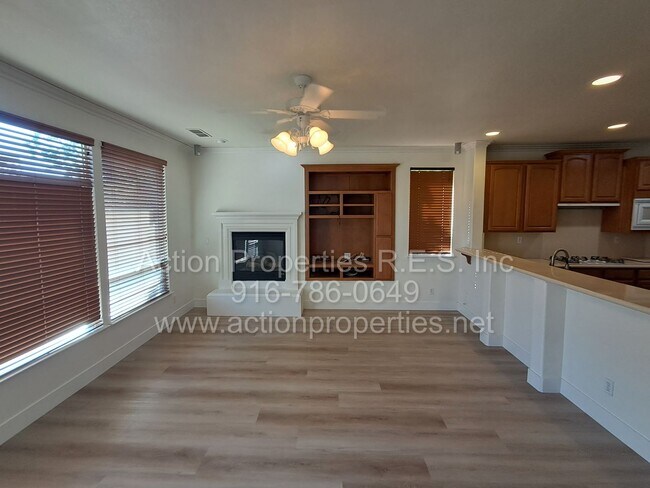 Building Photo - Action Properties R.E.S. Inc. Offering Beautiful Highland Park Single Story 3 Car, 4 Bedroom, Gar...