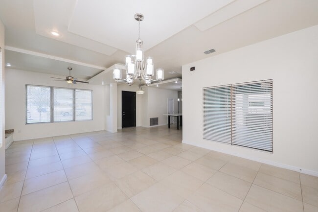 Building Photo - 2319 Palos Lp