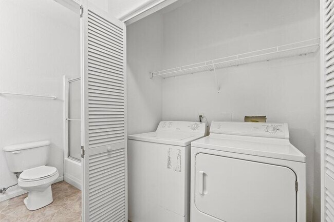 Building Photo - 1101 Linden Ln