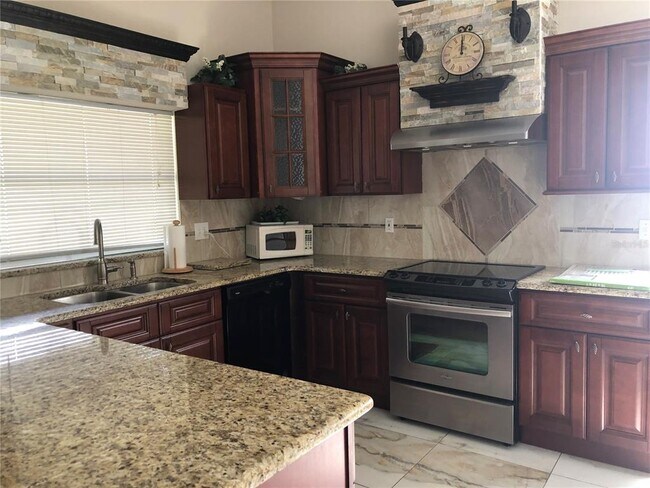 Building Photo - 4835 Mill Run Dr
