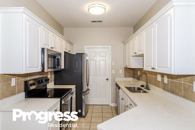 Building Photo - 959 Nesting Wood Cir W
