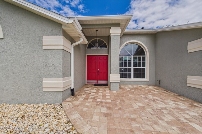 Building Photo - 1914 Jacques Dr