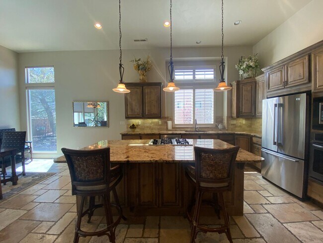 Building Photo - Unfurnished Home in Sunbrook!