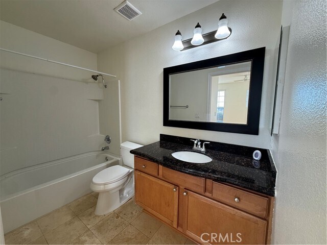 Building Photo - 375 Central