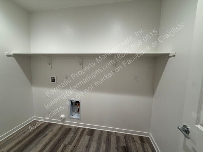 Building Photo - 14011 Cosentino Wy