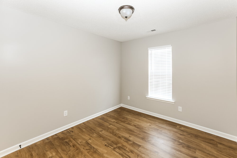 Building Photo - 1039 Sandy Point Dr SW