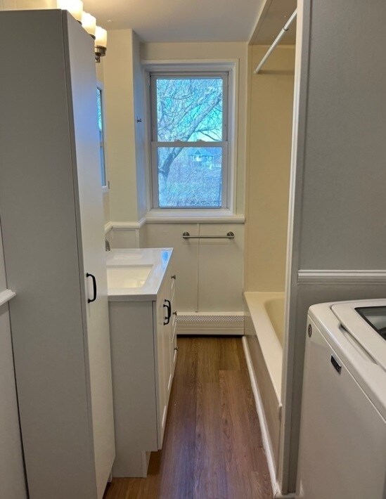 Building Photo - Barrington River House