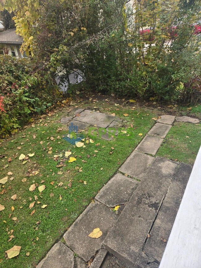 Building Photo - 159-161 Freeport Rd