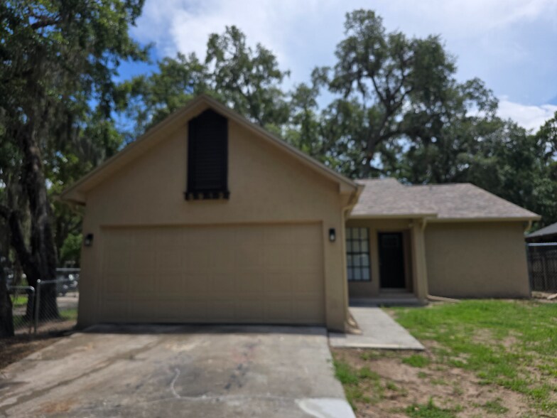 Primary Photo - 5912 Orange Grove Ave