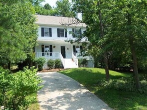 Building Photo - 227 Forbush Mountain Dr