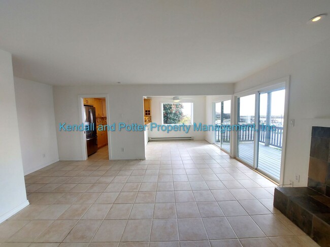 Building Photo - A Must See! Enchanting 2b/2ba with ocean v...