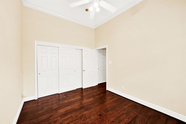 Building Photo - 4317 Willowbend Blvd