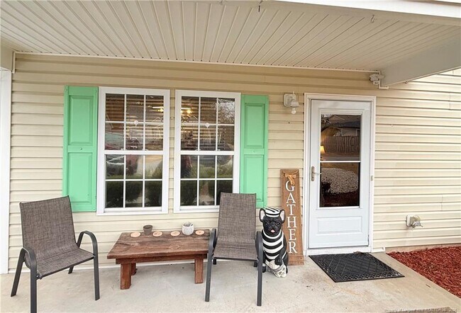 Building Photo - 5406 Ulloa Pl