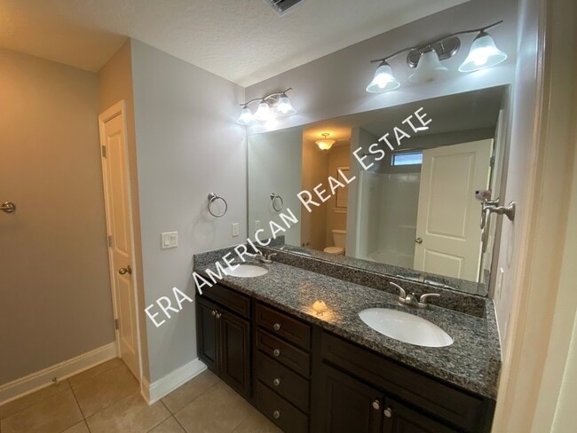 Building Photo - 2672 Hartman Ct