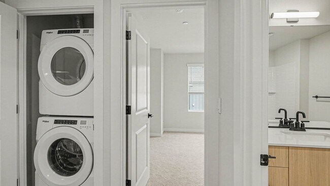 Building Photo - Brand-New Townhome at Cathcart Crossing – Modern Living in a Prime Snohomish Location - Move in R...