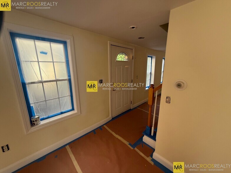 Building Photo - 3 Clarken Ct