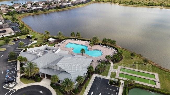 Building Photo - 17218 Blue Rdg Pl