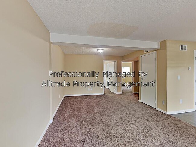 Building Photo - 1519 Crums Ln
