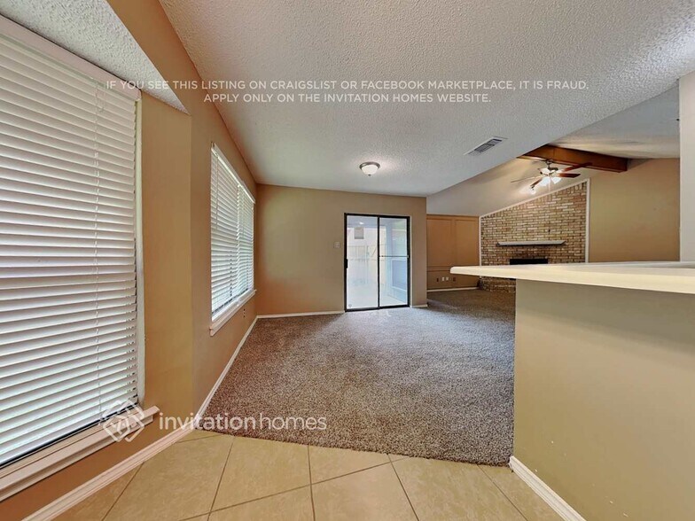 Building Photo - 2127 Chapel Downs Dr