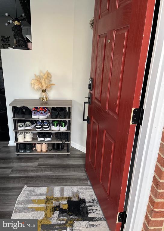 Building Photo - 12310 Rollys Ridge Ave