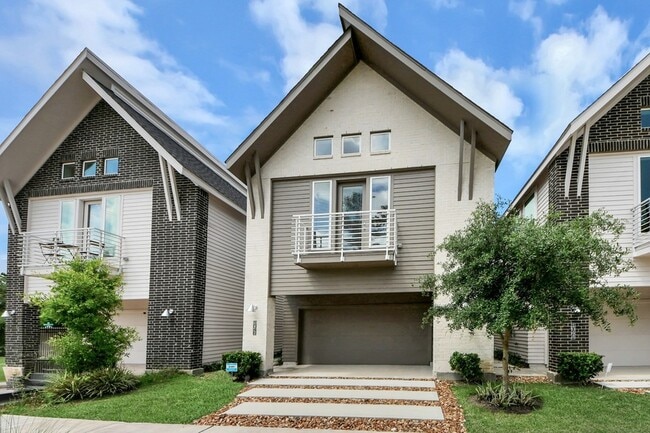 Building Photo - 1042 Homer St