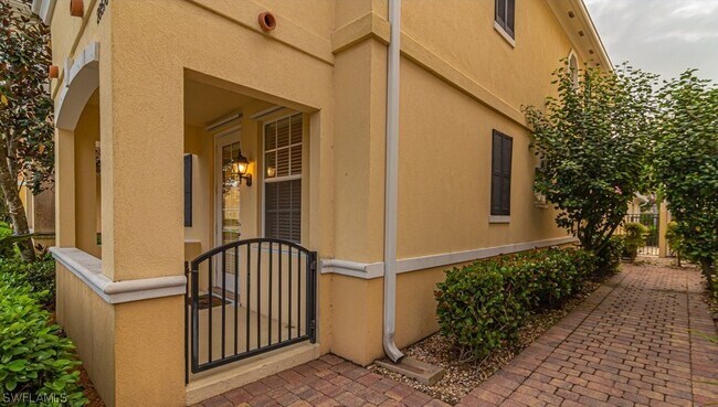 Building Photo - 28576 Alessandria Cir