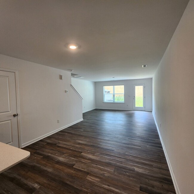 Building Photo - 8503 Beckett Chase Wy