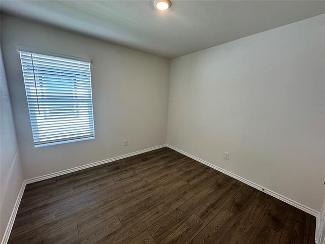 Building Photo - 1153 Northfield Dr