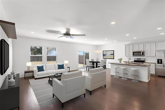 Building Photo - 6500 Routenburn St