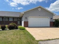 Building Photo - W7087 Buttercup Ct