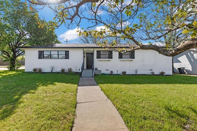 Primary Photo - 4801 Selkirk Dr