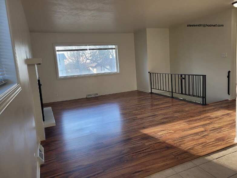 Building Photo - 1213 Wilroy Rd