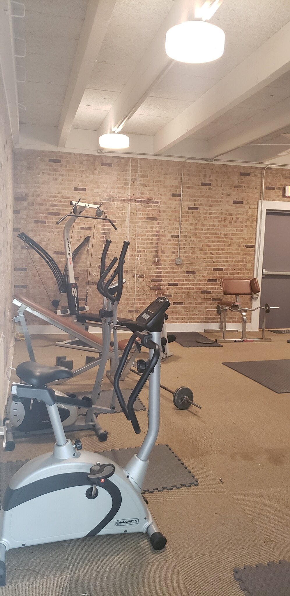 Building Photo - 1009 West St