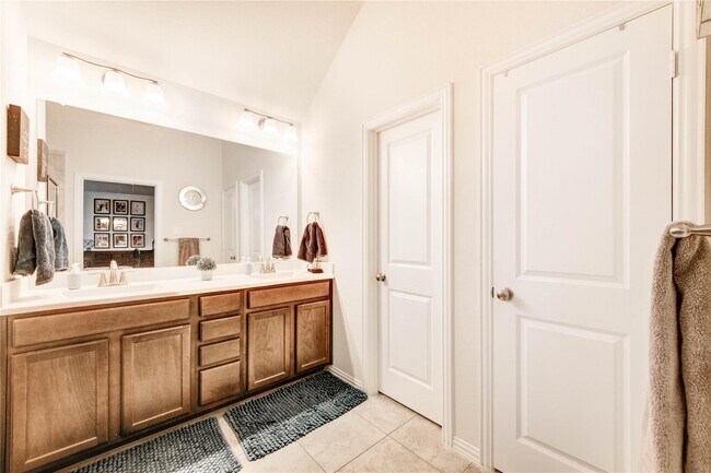 Building Photo - 2519 Ocean Pass Ln