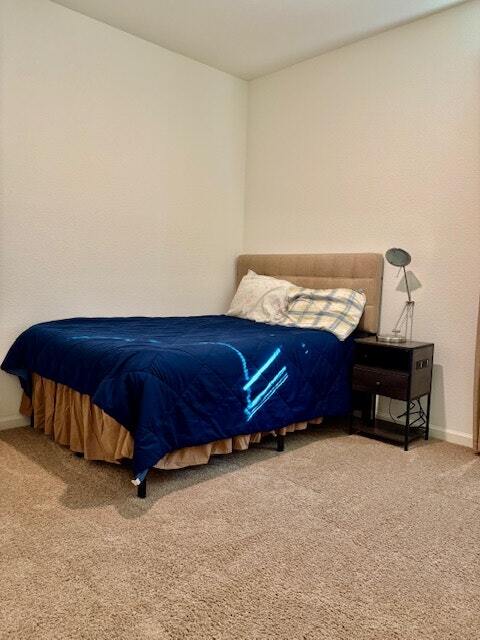 Building Photo - 10424 Skynyrd Way