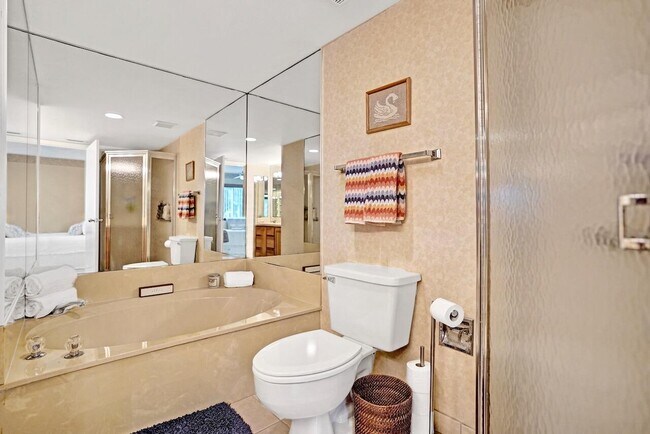 Building Photo - 107 Half Moon Cir