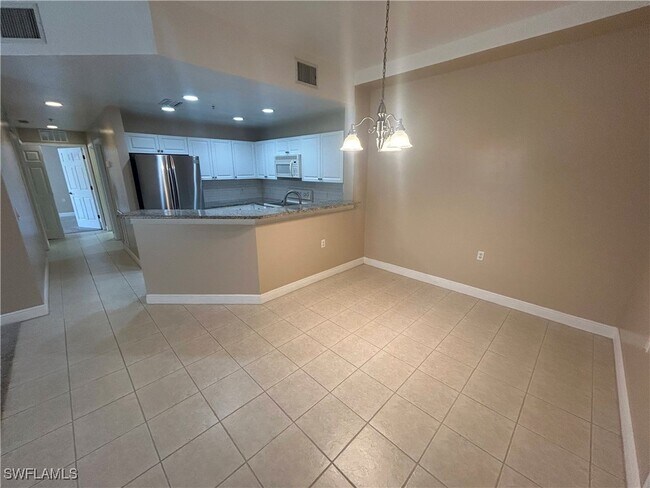 Building Photo - 3944 Pomodoro Cir