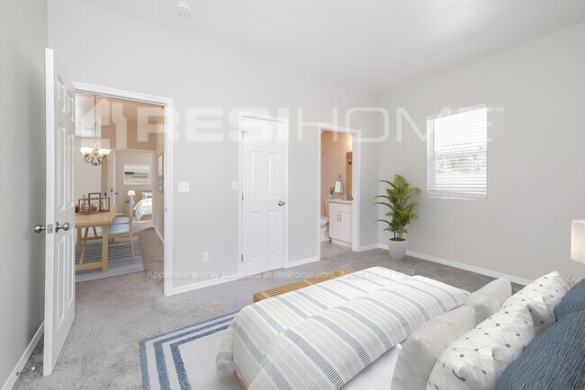 Building Photo - 1335 34th St NW