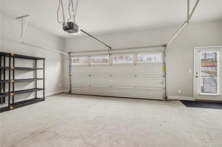 Garage - 811 Corsiglia Farm