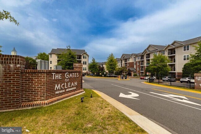 Building Photo - 1600 Spring Gate Dr.