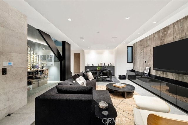 Building Photo - 121 25th St