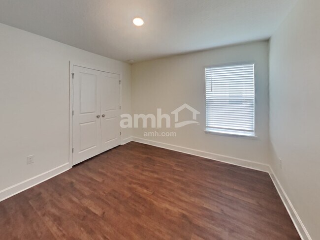 Building Photo - 33955 Thyme Dr