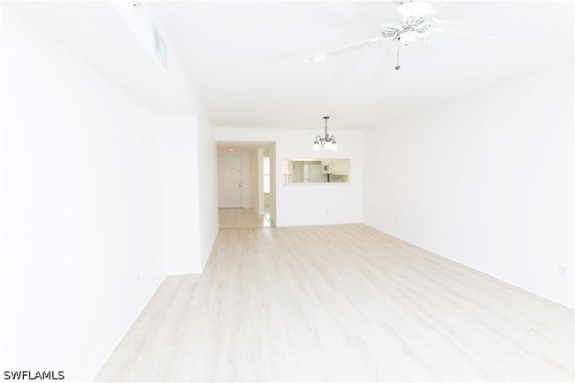 Building Photo - 2456 Millcreek Ln