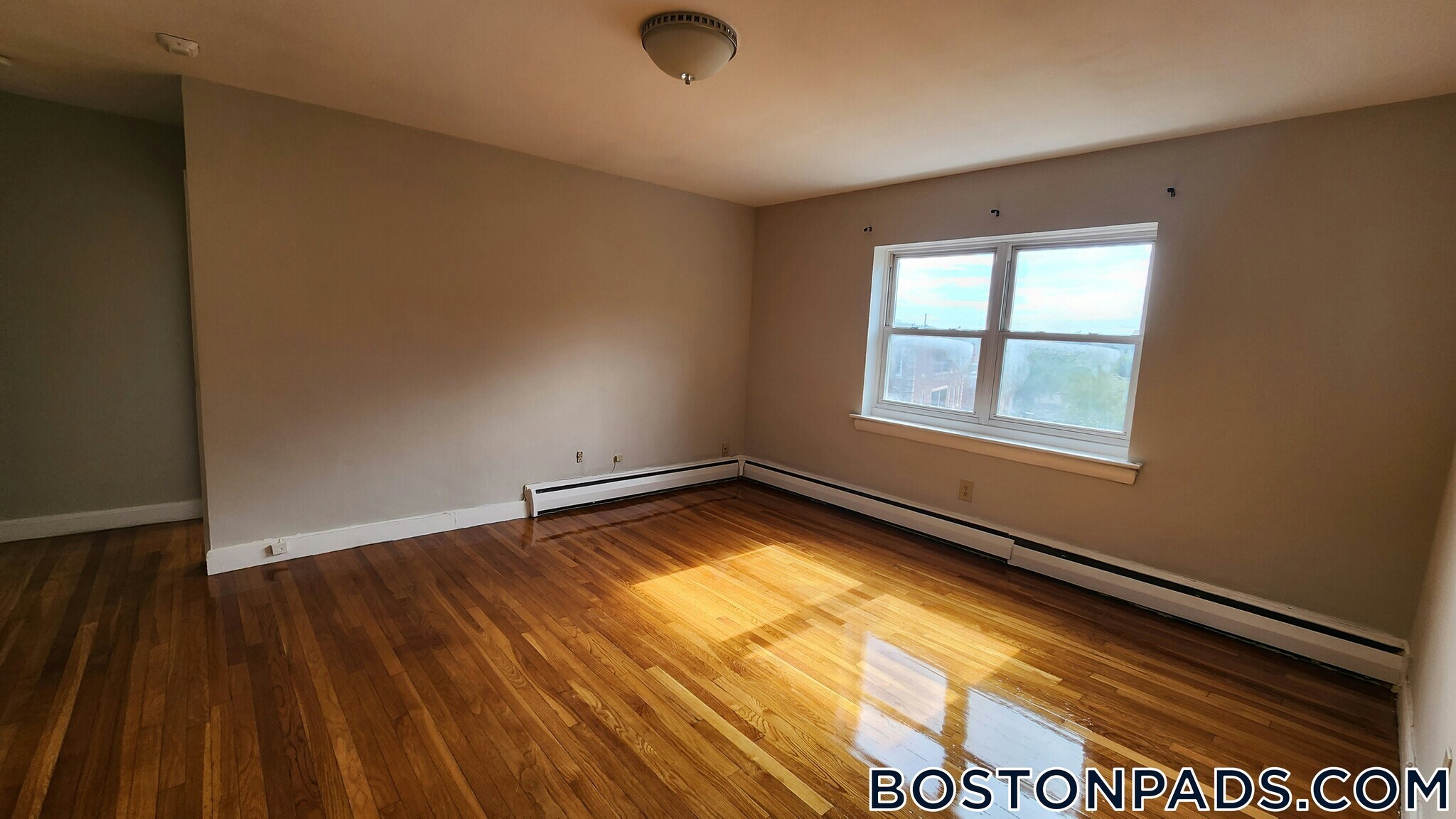 Building Photo - 69 Chiswick Rd