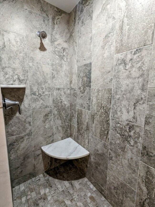 Building Photo - 241 Butterfield Dr