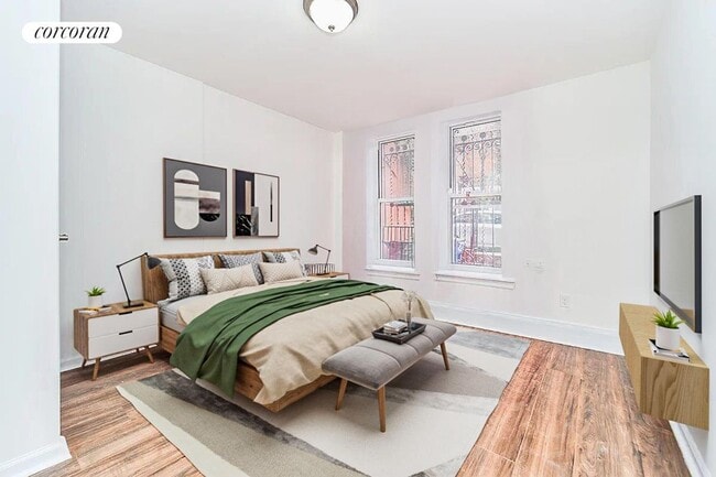 Primary Photo - 207 W 121st St
