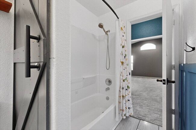 Building Photo - 3212 Ocate Meadows Ct NE